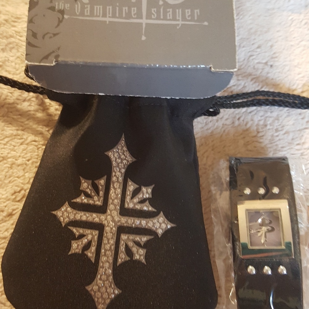 NIB Buffy The Vampire Slayer Watch